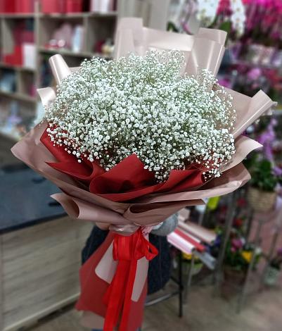 Букет цветов из: Гипсофила в Большой Ижоре