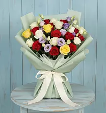 Букет цветов из:  Розы в Большой Ижоре