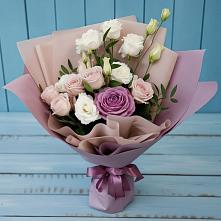 Букет цветов из:  Розы и Лизиантусы в Большой Ижоре