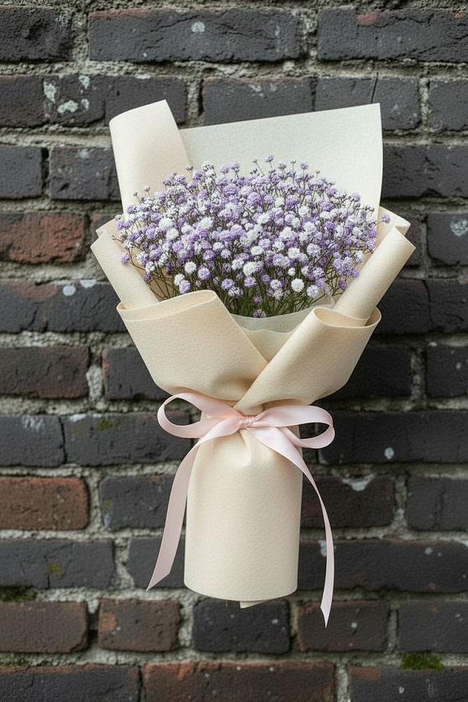 Букет цветов из: Гипсофила в Большой Ижоре