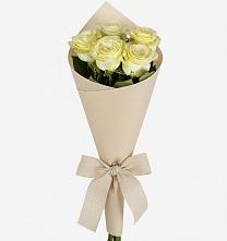 Букет цветов из:  Розы в Большой Ижоре