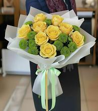 Букет цветов из:  Хризантемы и Розы в Большой Ижоре