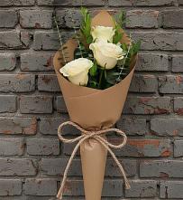 Букет цветов из:  Розы в Большой Ижоре