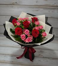 Букет цветов из:  Розы в Большой Ижоре