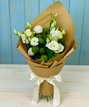 Букет цветов из:  Хризантемы и Лизиантусы #REPLACE_PRED# Большой Ижоре