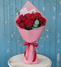 Букет цветов из:  Розы в Большой Ижоре