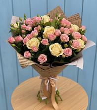 Букет цветов из:  Розы в Большой Ижоре