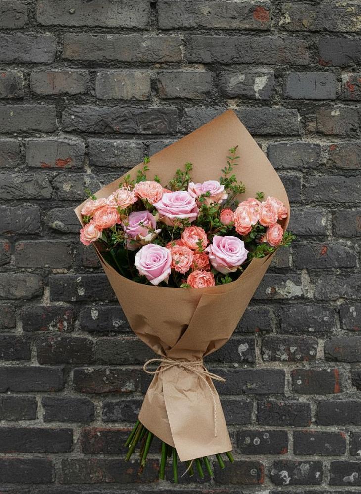 Букет цветов из: Розы в Большой Ижоре