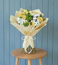 Букет цветов из:  Хризантемы и Розы в Большой Ижоре