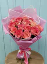 Букет 15 Розовых роз Равель в Большой Ижоре