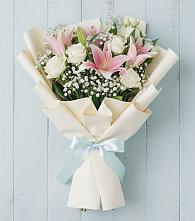 Букет цветов из:  Лилии в Большой Ижоре