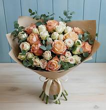 Букет цветов из:  Альстромерии и Розы в Большой Ижоре