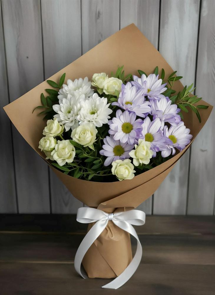 Букет цветов из: Хризантемы и Розы в Большой Ижоре